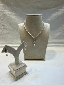 One Row Pearls Mala with Rose colored Pendent Set