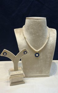 1 Row pearls Mala with pendant set