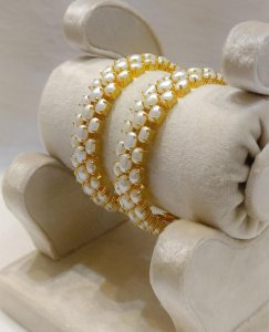 Three layered Pearl Bangle set