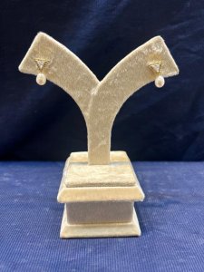 Fresh water Pearl tops