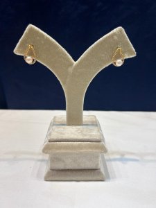 Fresh water Pearl tops